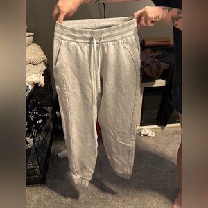 Lululemon joggers